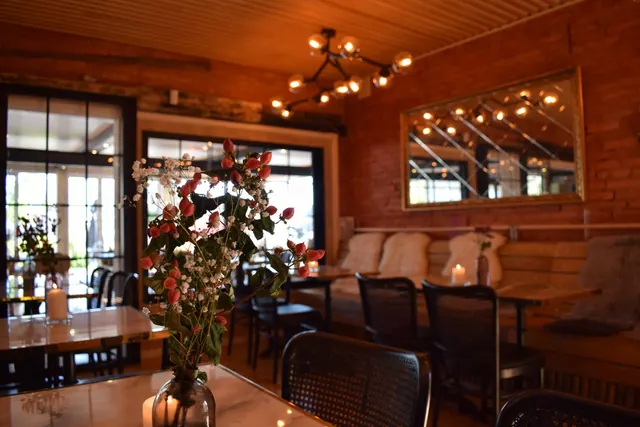 Cafe Le Port