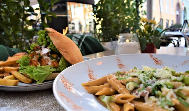 Cafe Phenix Gråbrødre torv