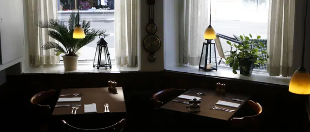 Cafe Gl. Torv Huset Med Det Grønne Træ