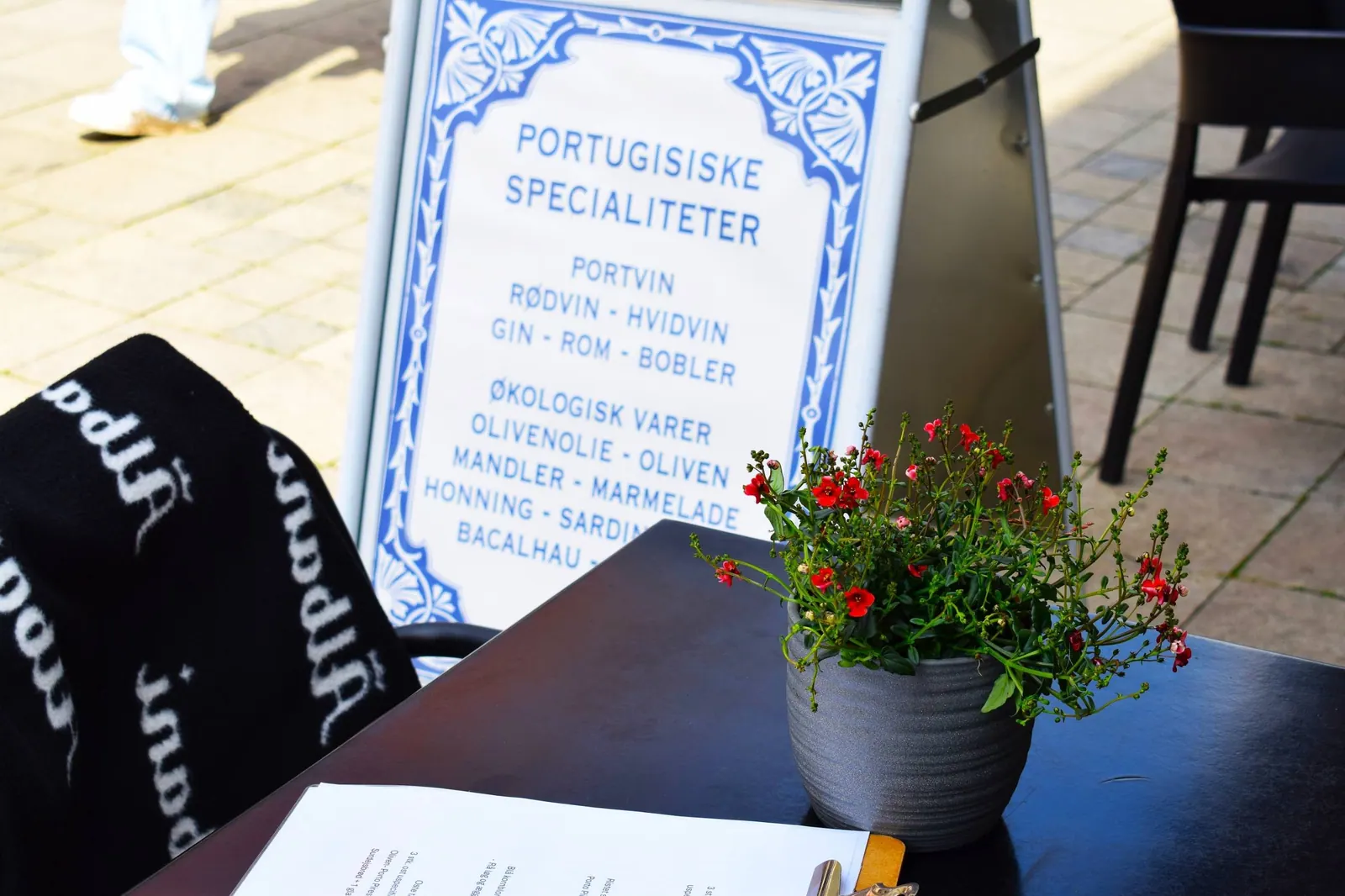 Porto Pires - Cafe og delikatessebutik