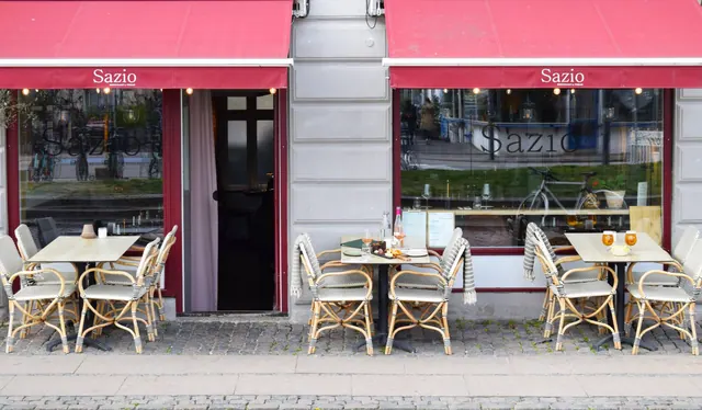 Sazio Restaurant og Vinbar