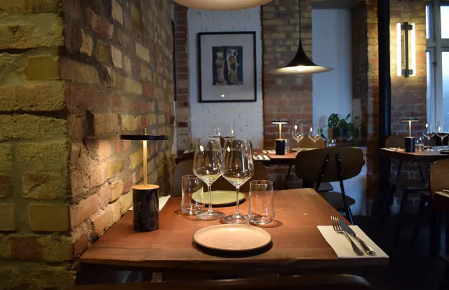 Sazio Restaurant og Vinbar